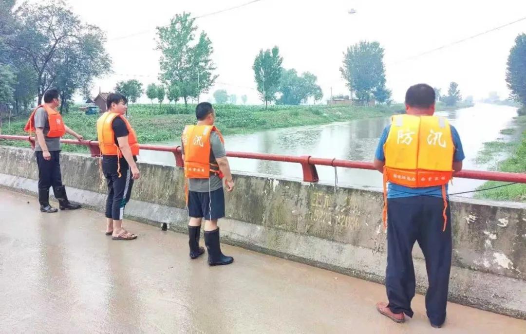 防汛救灾进行时 1628456396454797-1628456396995486.jpeg